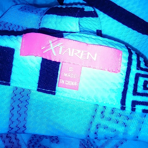 **SOLD SOLD**NWOT Aztec Print Jumpsuit Size Small - Picture 3 of 3